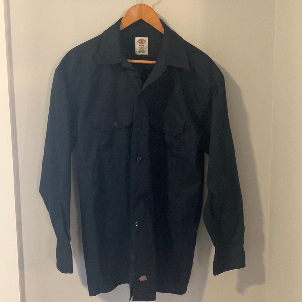 Dickies flex work shirt, size large. Navy color.
